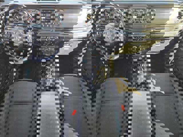 Used 2021 Jeep Wrangler Unlimited Sport image 25