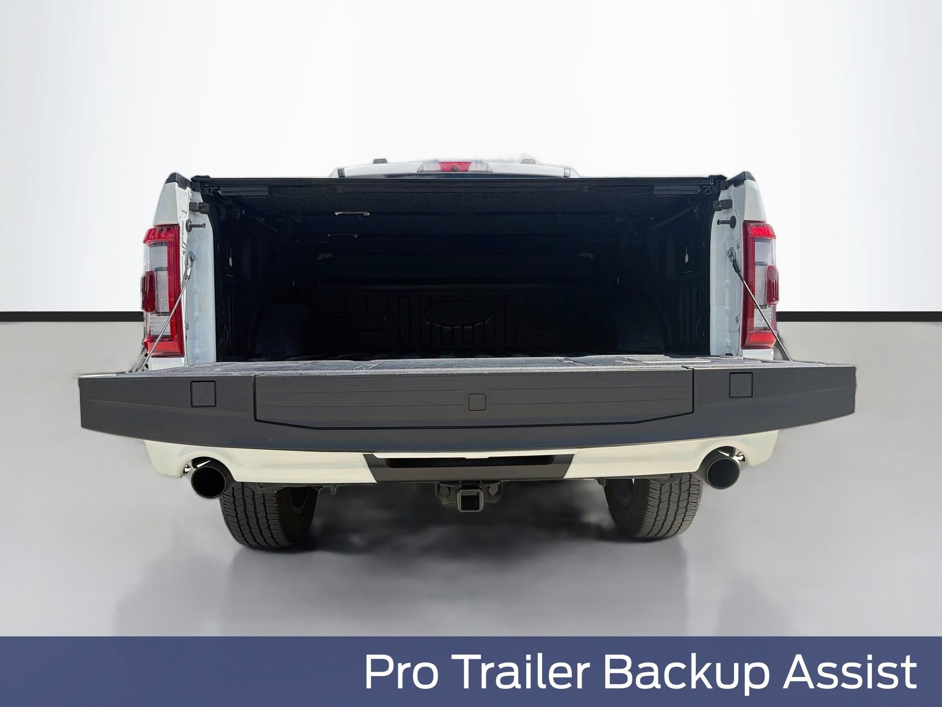 Certified 2022 Ford F150 Platinum w/ Equipment Group 701A High AWD/4WD image 33