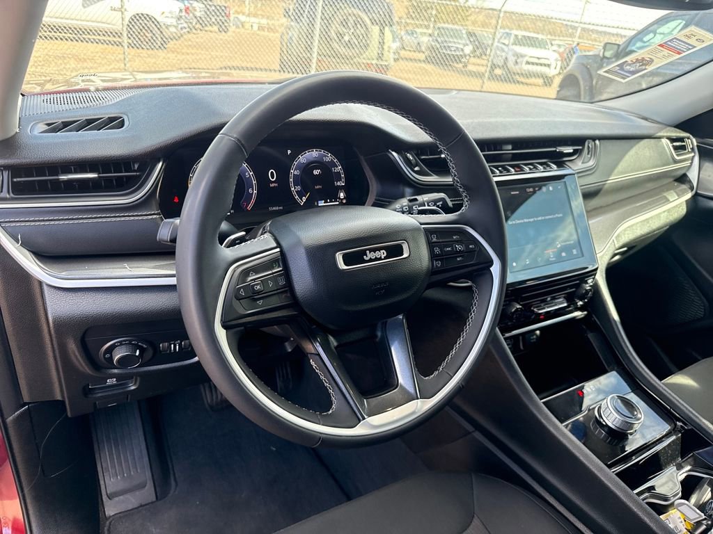 Used 2023 Jeep Grand Cherokee L Laredo image 18