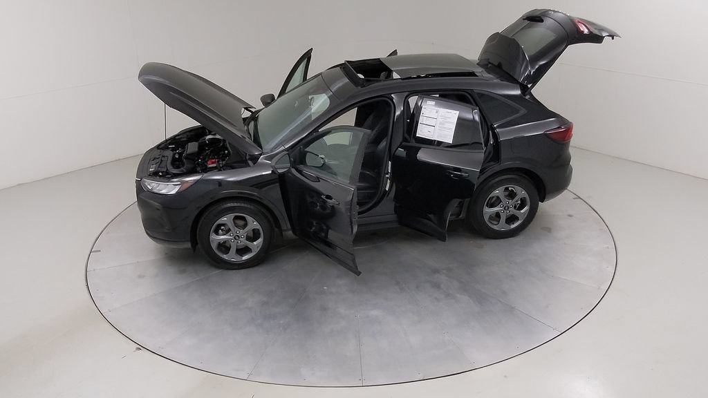 Certified 2024 Ford Escape ST-Line w/ Tech Pack #1 AWD/4WD image 55