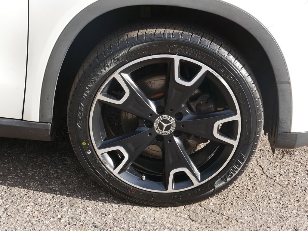 Used 2018 Mercedes-Benz GLA 250 4MATIC image 7