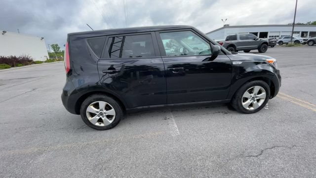 Used 2017 Kia Soul FWD image 10
