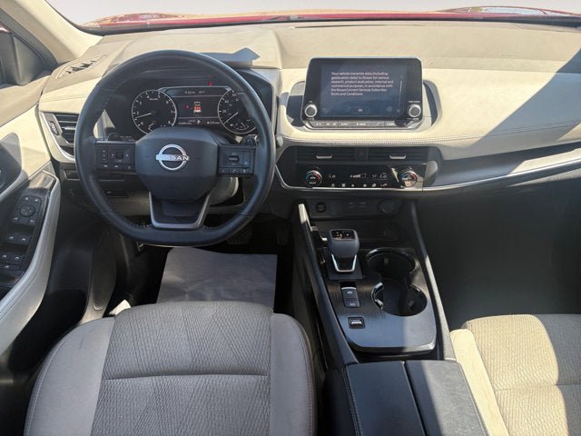 Used 2025 Nissan Rogue SV FWD image 10