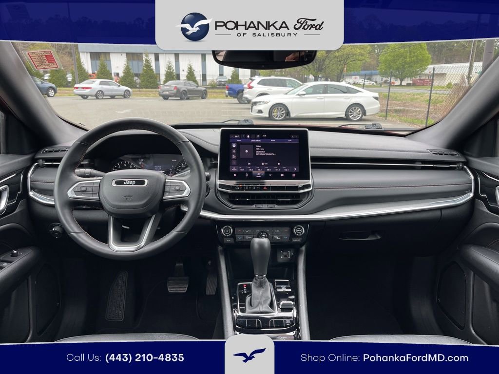 Used 2022 Jeep Compass Limited image 8