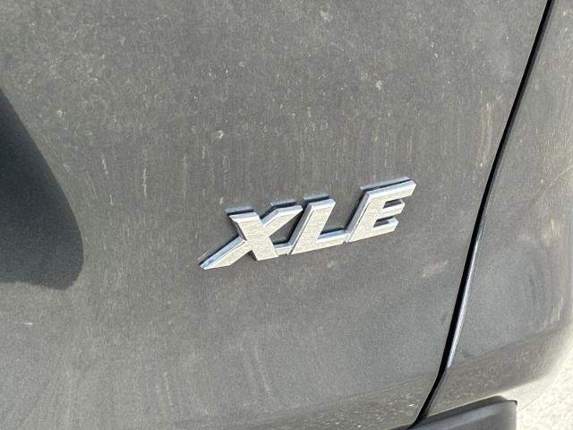 Used 2025 Toyota RAV4 XLE Premium FWD image 10