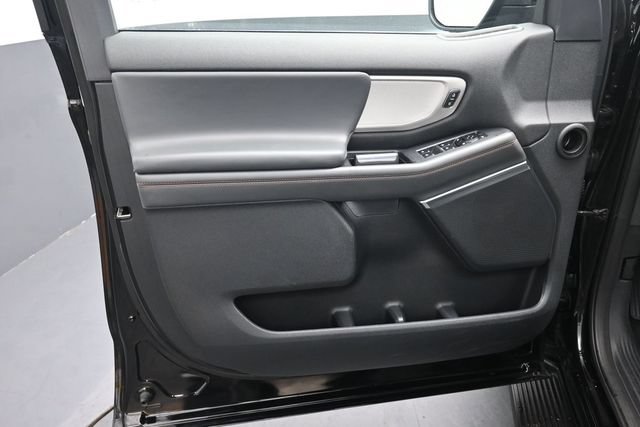 Certified 2025 Ford Expedition Active AWD/4WD image 19