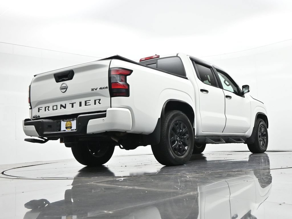Used 2022 Nissan Frontier SV AWD/4WD image 23