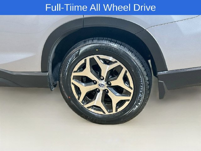 Used 2023 Subaru Forester Premium AWD/4WD image 7
