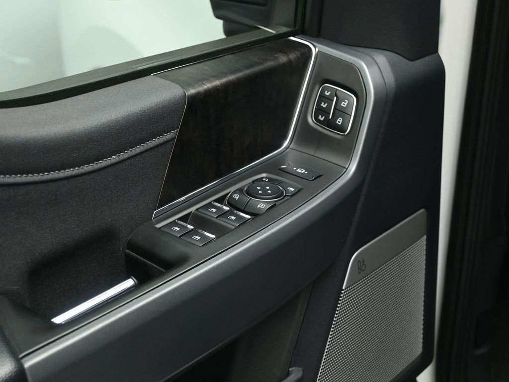 Certified 2023 Ford F250 Lariat w/ Lariat Ultimate Package image 10