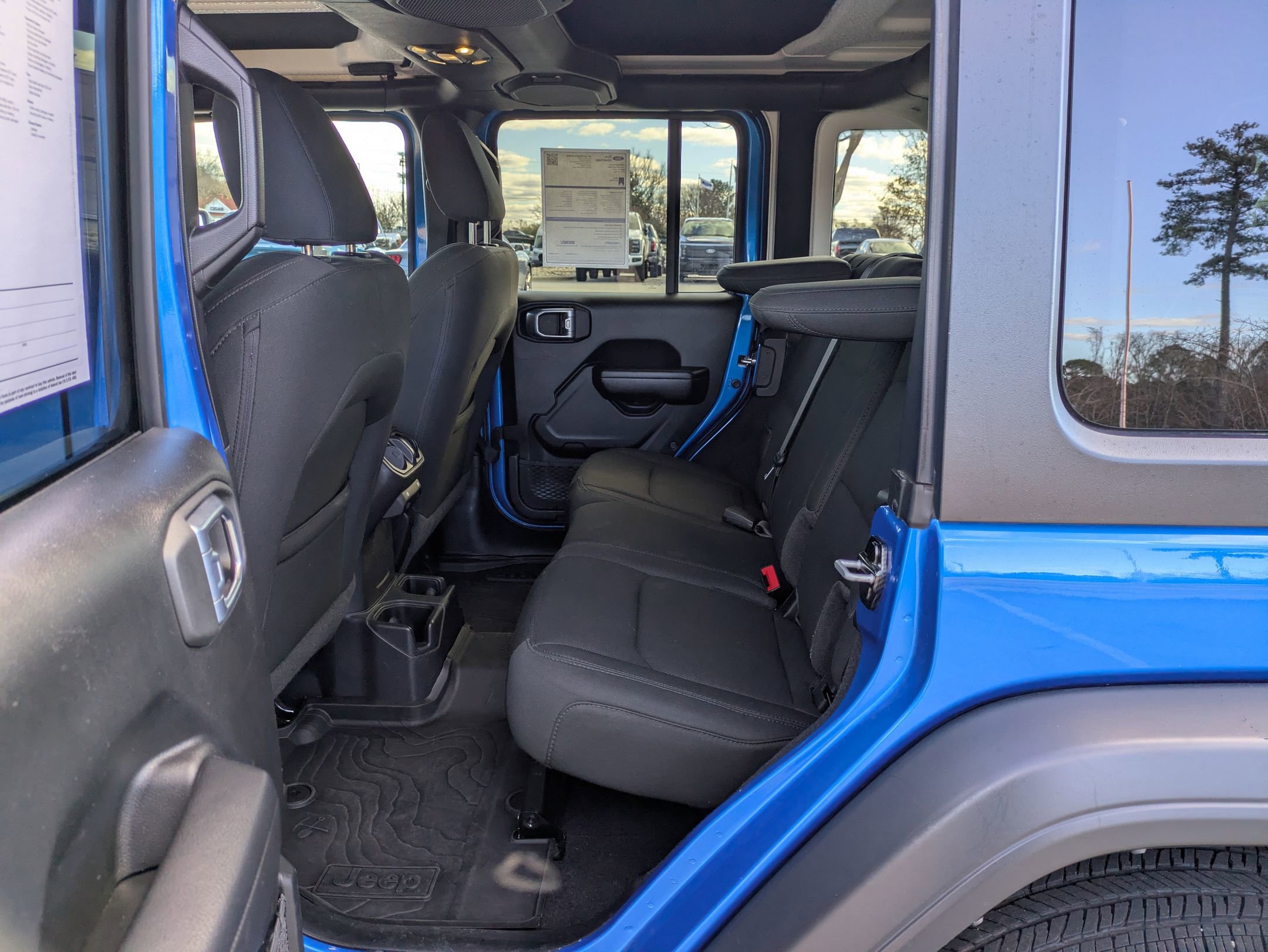 Used 2021 Jeep Wrangler Unlimited Sport w/ LED Headlamp & Fog Lamp Group image 30