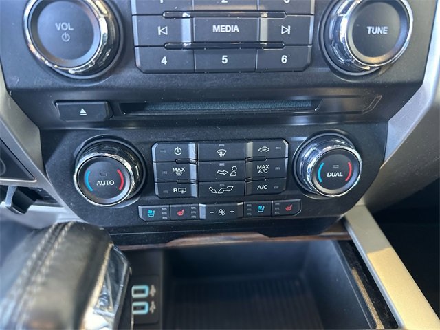 Certified 2018 Ford F150 Lariat image 20