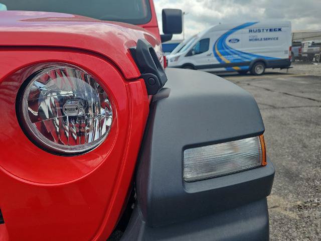 Used 2023 Jeep Wrangler Unlimited Sport AWD/4WD image 30