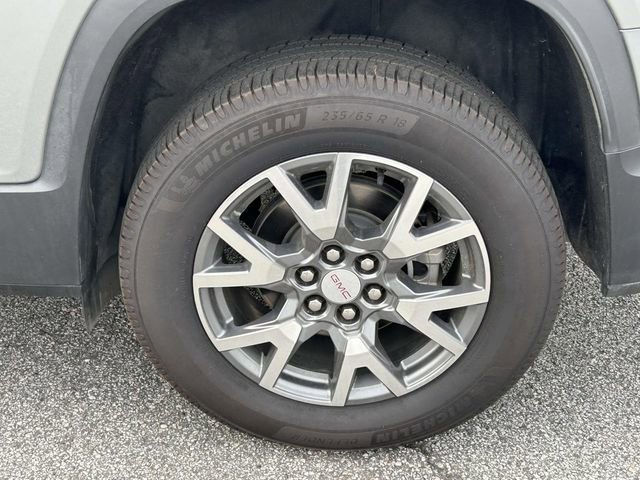 Used 2023 GMC Acadia SLT FWD image 9