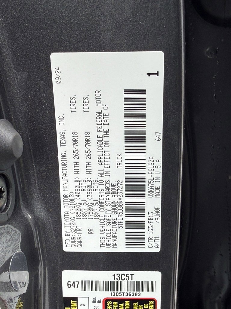 Used 2024 Toyota Tundra SR5 image 33