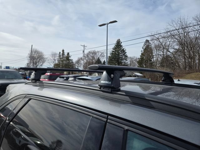 Certified 2024 Ford Edge ST-Line w/ Class II Trailer Tow Package AWD/4WD image 46