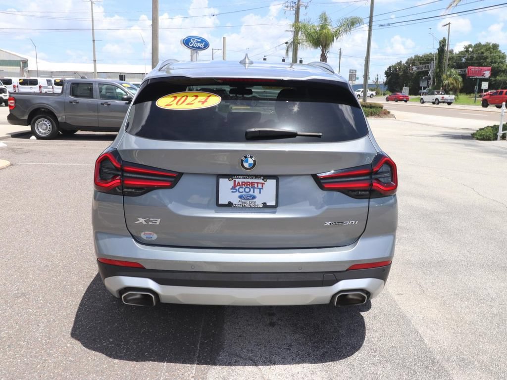 Used 2024 BMW X3 xDrive30i AWD/4WD image 10