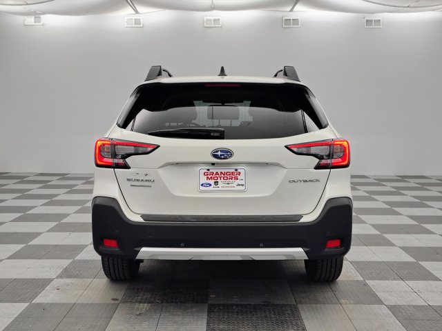 Used 2024 Subaru Outback Limited AWD/4WD image 10