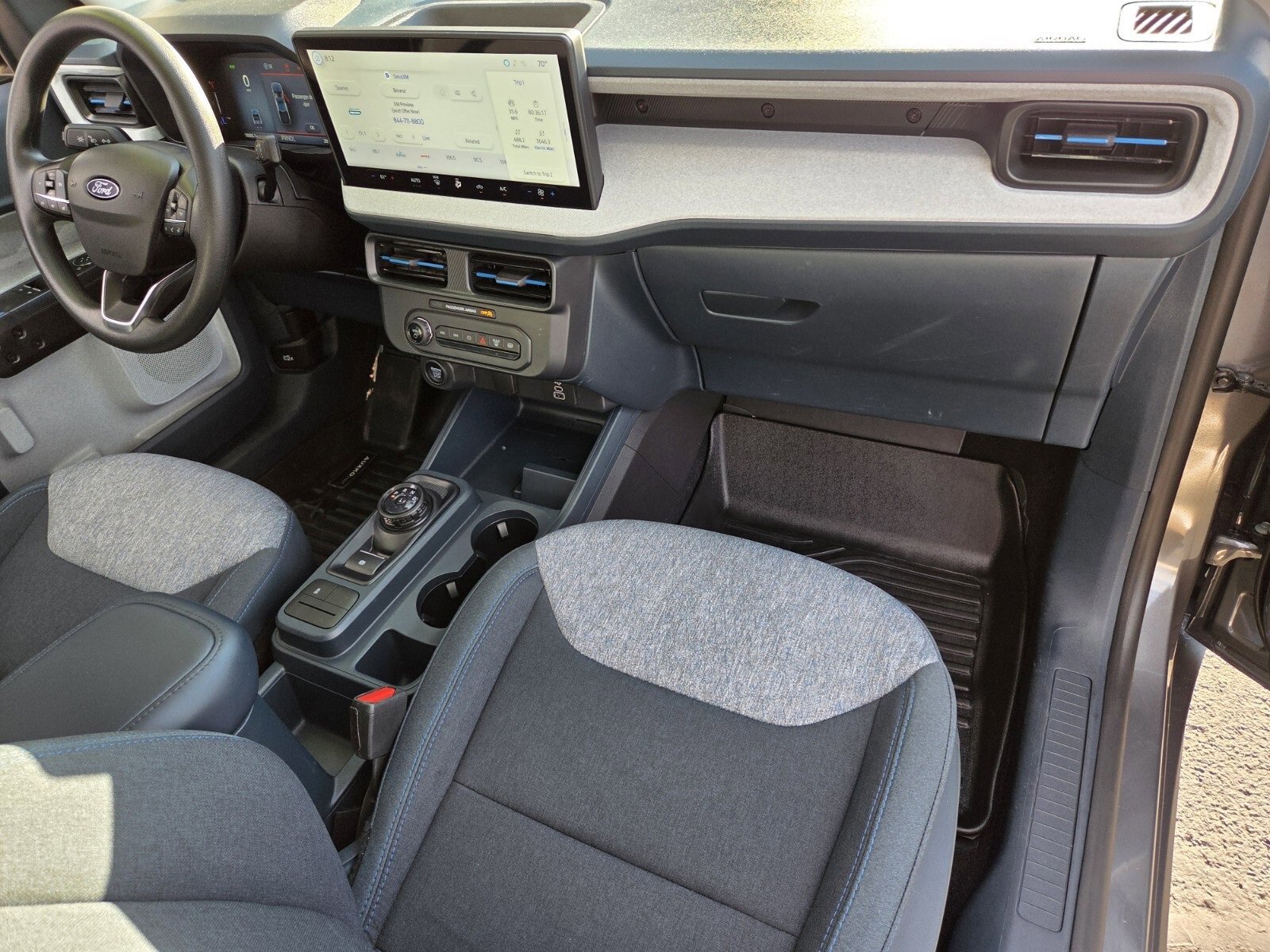 Certified 2025 Ford Maverick XLT image 16