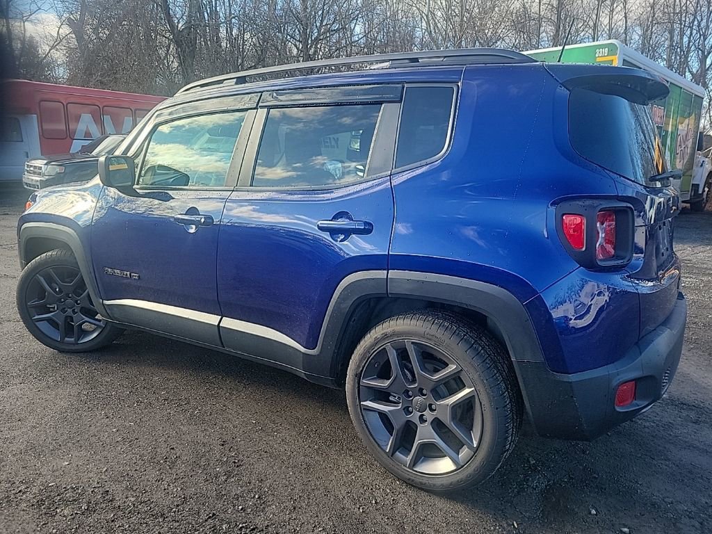Used 2021 Jeep Renegade Latitude image 5