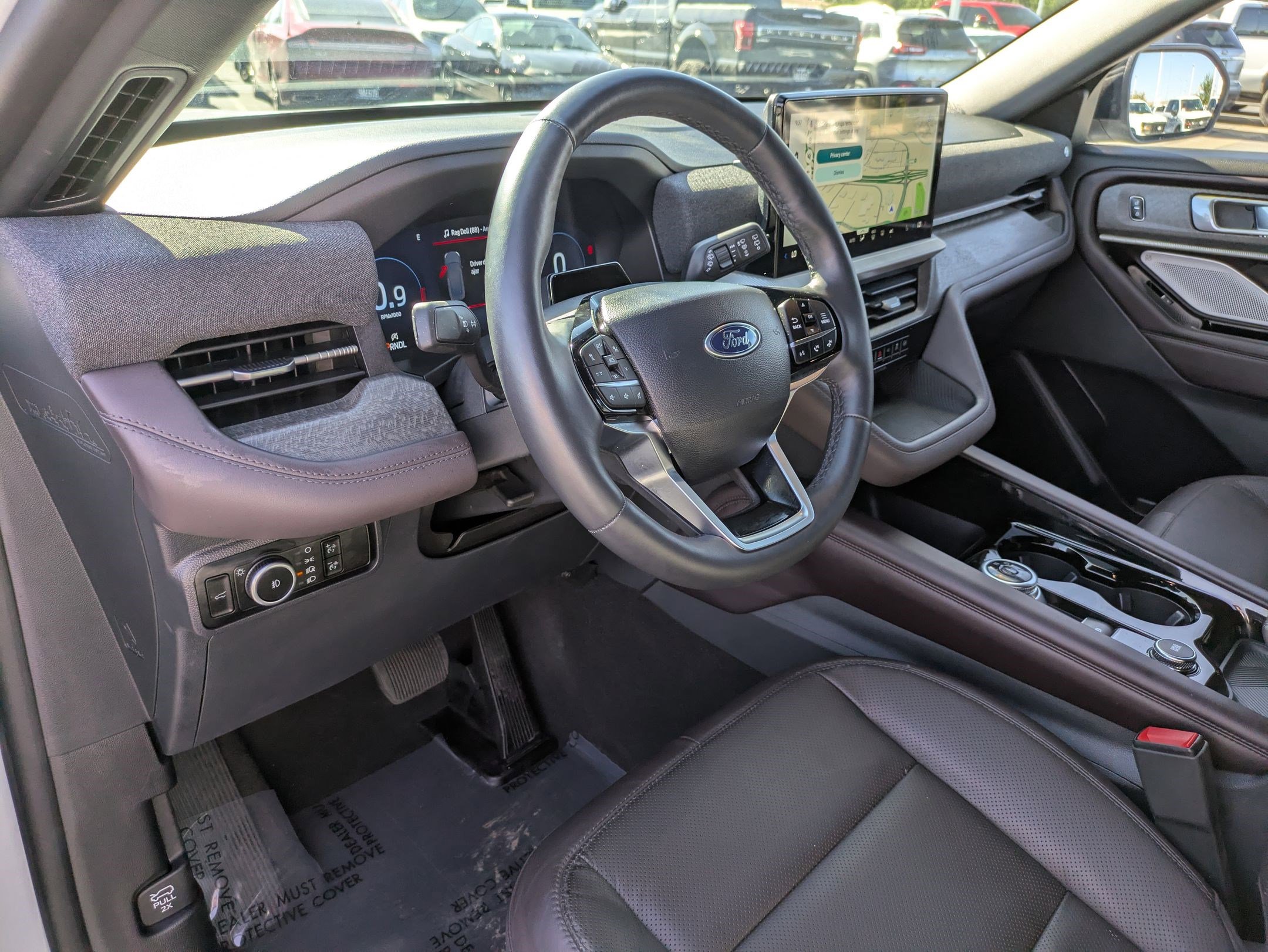 Certified 2026 Ford Explorer Platinum w/ LUX Leather Package AWD/4WD image 16