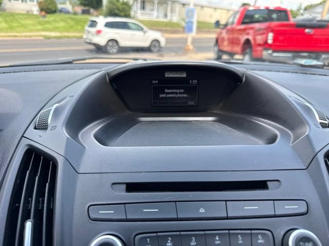 Certified 2017 Ford Escape SE w/ SE Cold Weather Package AWD/4WD image 22