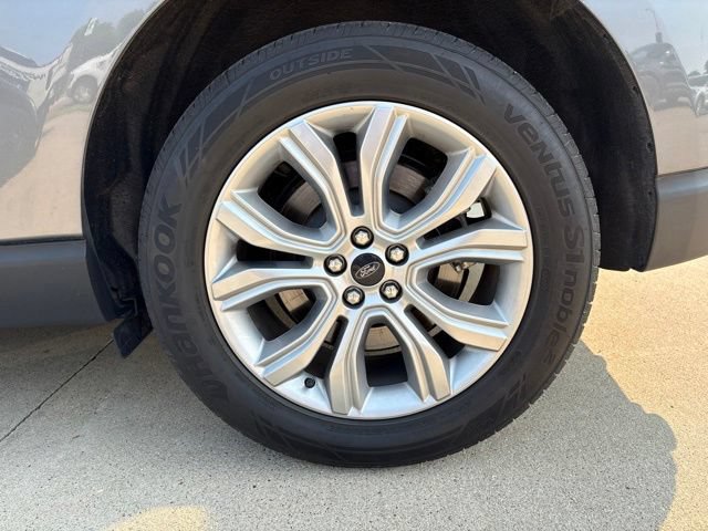 Certified 2023 Ford Edge Titanium w/ Equipment Group 301A AWD/4WD image 8