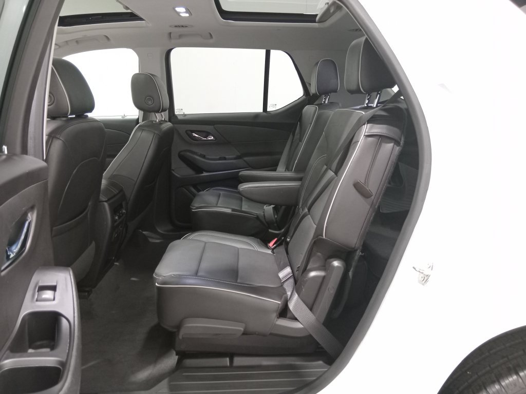 Used 2020 Chevrolet Traverse High Country AWD/4WD image 14