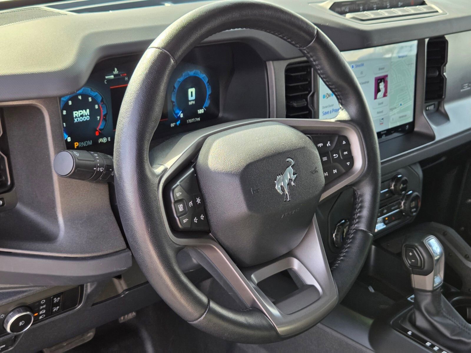 Certified 2025 Ford Bronco Badlands AWD/4WD image 18