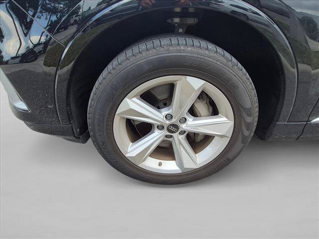 Used 2023 Audi Q7 2.0T Premium AWD/4WD image 9