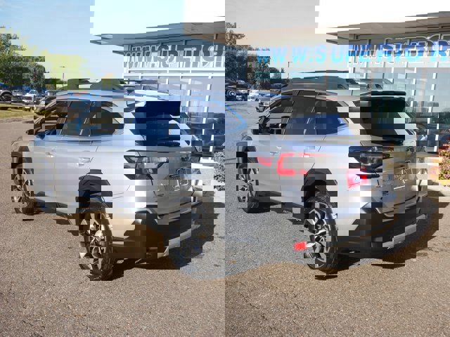 Used 2023 Subaru Outback Limited image 5