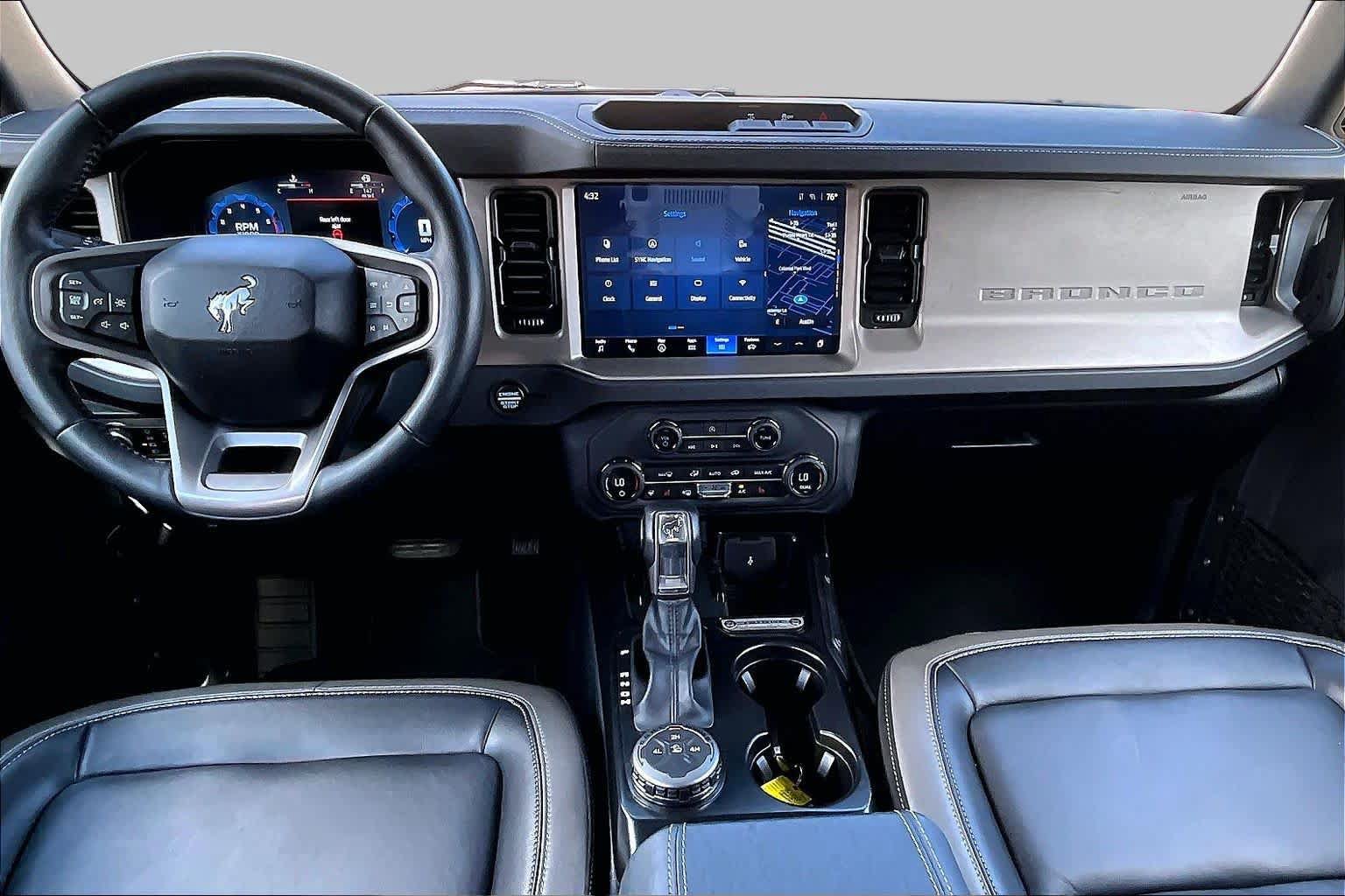 Certified 2025 Ford Bronco Outer Banks AWD/4WD image 16