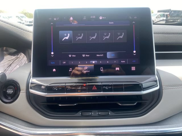 Used 2023 Jeep Compass Limited AWD/4WD image 18