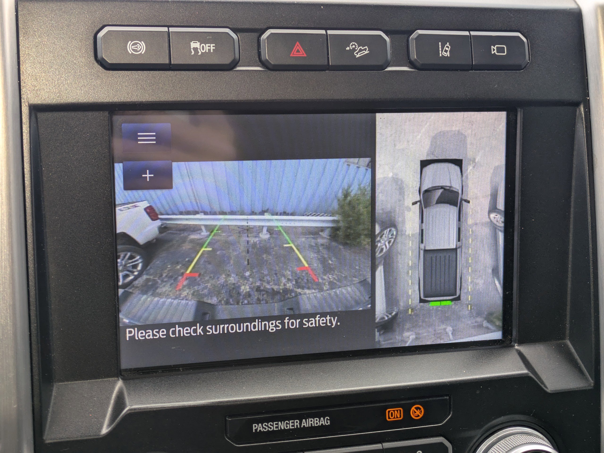 Certified 2021 Ford F250 Platinum w/ FX4 Off-Road Package image 23