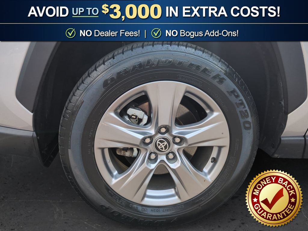 Used 2023 Toyota RAV4 XLE w/ Convenience Package FWD image 13