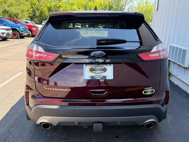 Certified 2021 Ford Edge Titanium w/ Equipment Group 301A AWD/4WD image 4