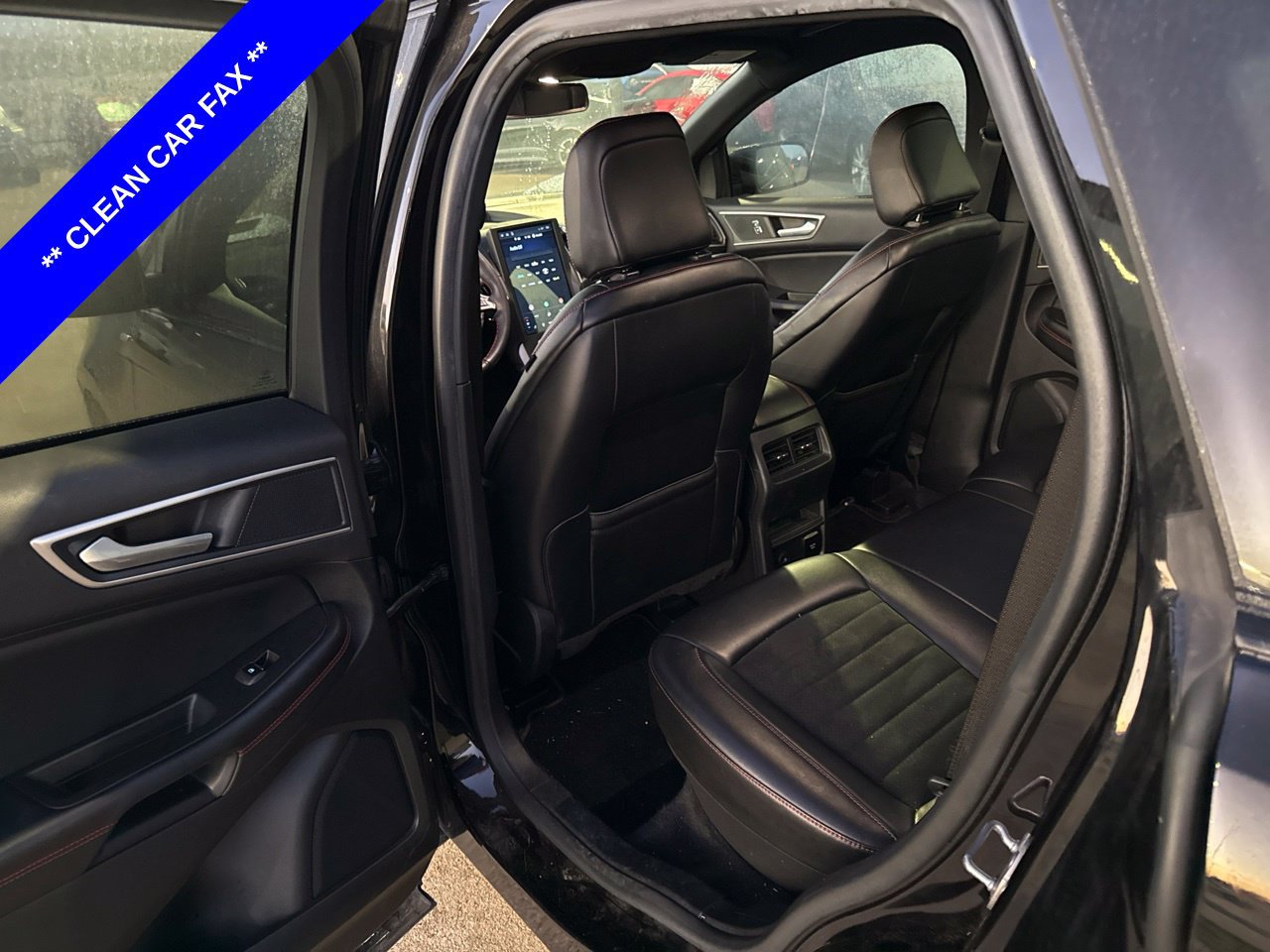 Certified 2024 Ford Edge ST-Line AWD/4WD image 7