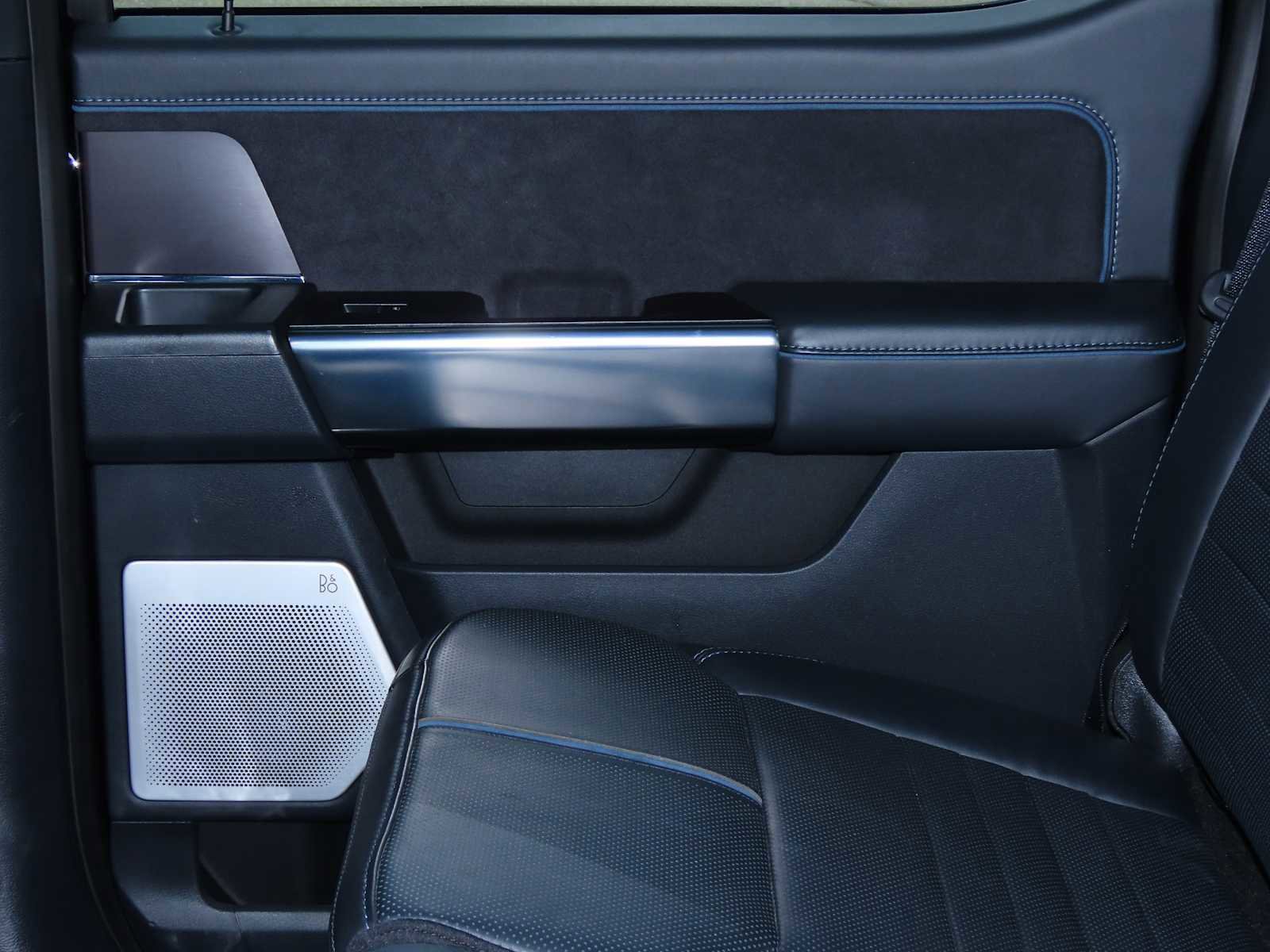 Certified 2025 Ford F150 Platinum w/ Equipment Group 702A High image 21