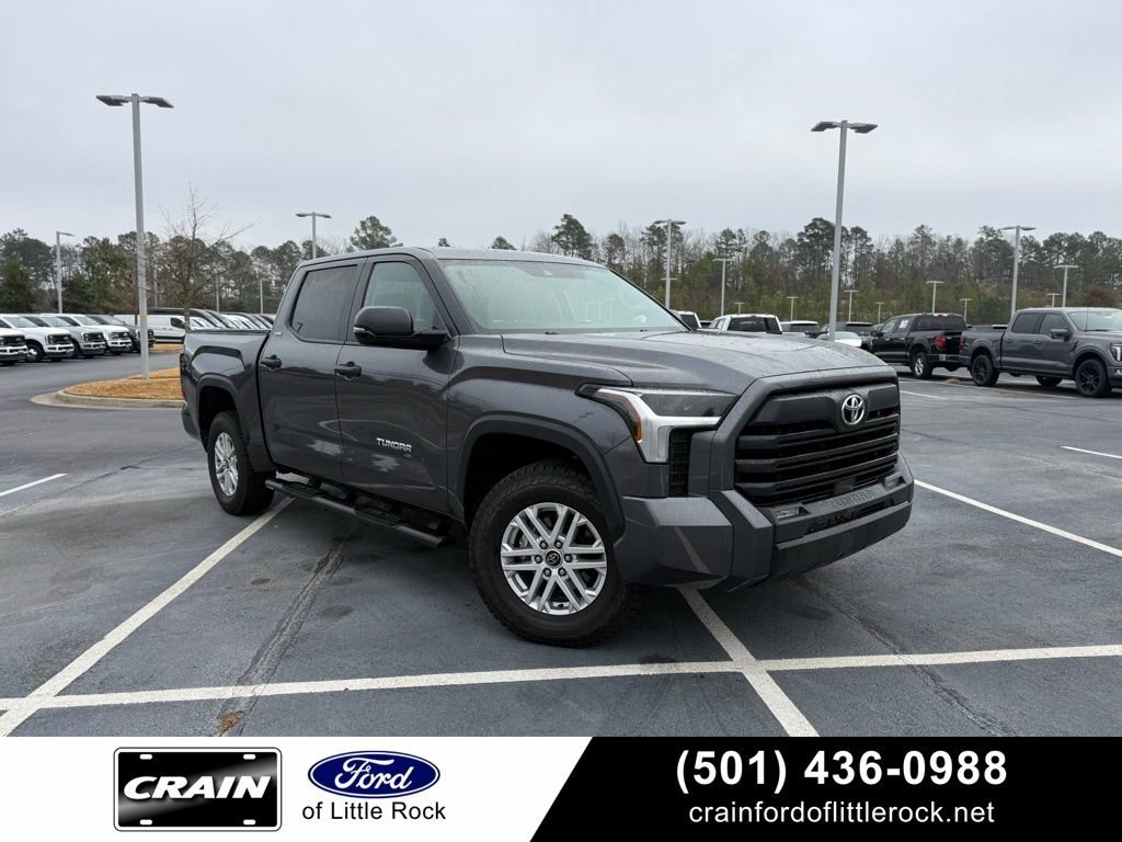 Used 2024 Toyota Tundra SR5 w/ SR5 Convenience Package image 8