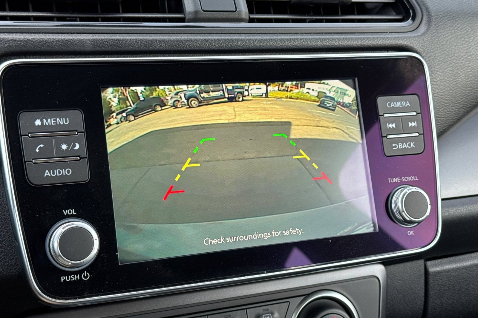 Used 2025 Nissan Leaf S FWD image 20