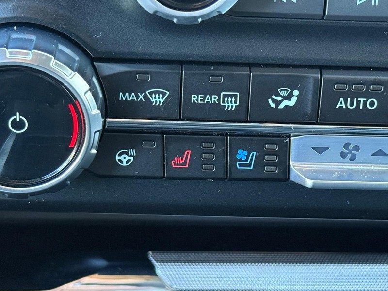 Certified 2023 Ford F350 Lariat w/ Chrome Package image 18