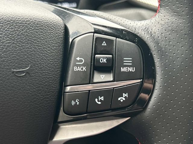 Certified 2025 Ford Explorer ST-Line AWD/4WD image 38