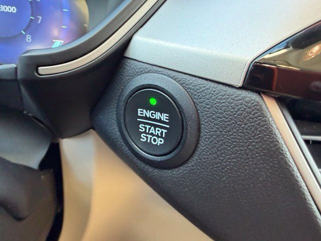 Certified 2022 Ford Escape SEL w/ Technology Package AWD/4WD image 12