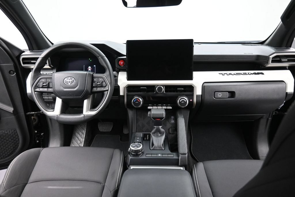 Used 2024 Toyota Tacoma TRD Off-Road AWD/4WD image 10