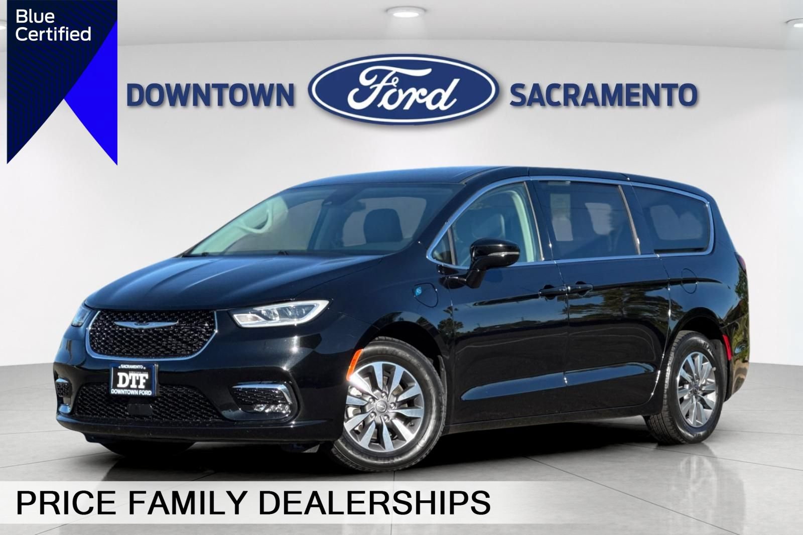 Used 2024 Chrysler Pacifica Limited