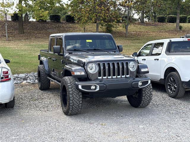 Used 2022 Jeep Gladiator Overland w/ Popular Equipment Package AWD/4WD image 3