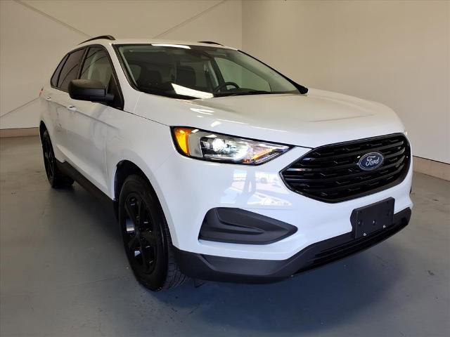 Certified 2022 Ford Edge SE image 1
