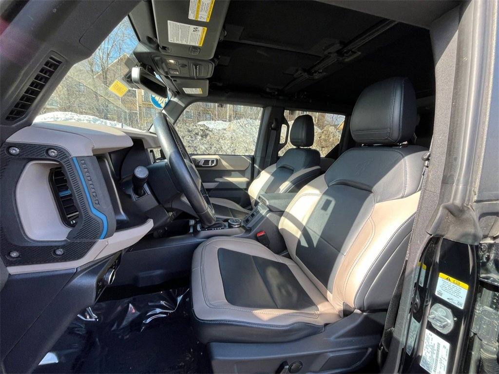 Certified 2023 Ford Bronco Wildtrak image 9