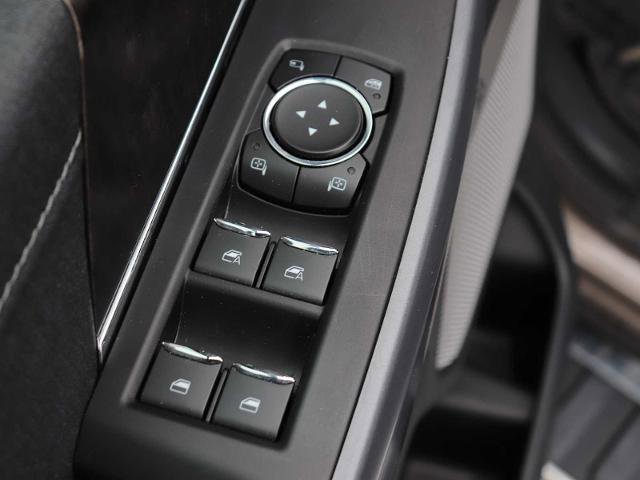 Certified 2021 Ford F150 Lariat w/ Equipment Group 502A High image 19