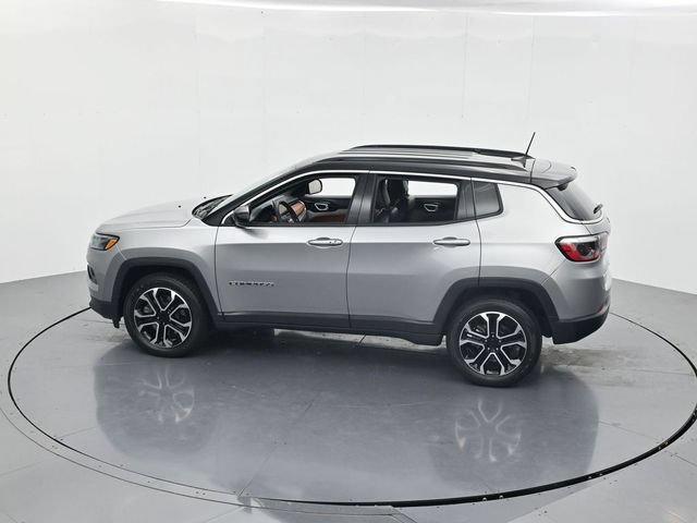 Used 2023 Jeep Compass Limited AWD/4WD image 46