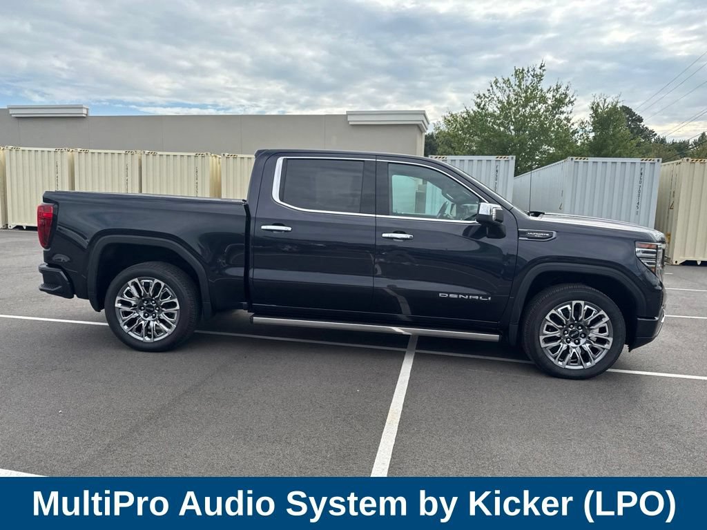 Used 2023 GMC Sierra 1500 Denali Ultimate AWD/4WD image 5